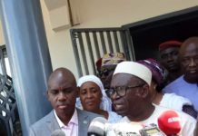 Lutte contre la vente illicite des médicaments: « C’est un travail de ratissage qui sera effectué pendant plusieurs semaines » ( Mohamed Lamine Yansane)