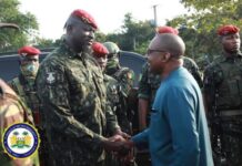 Mamadi Doumbouya en visite en Sierra Léone…