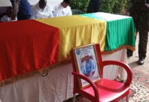 Conseil Guinéen des Chargeurs: Mr Macki Guissé rend le dernier hommage à son ancien DG Ibrahima Sory Bangoura…