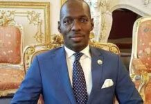 Seinkoun Kaba à Charles Wright…