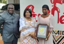 TAMALA Magazine: Mme le ministre Aicha Nanette Conté décerné meilleure femme modèle de réussite de l’année 2022…