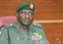 Général Christopher Musa (chef des armées du Nigeria): « nous sommes prêts à intervenir…»