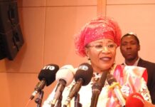 La Guinéenne en Politique: Dr Makalé Camara invite les femmes dans la scène politique…