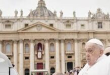 Le pape François est mort à l’âge de 88 ans, annonce le Vatican