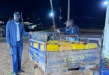 Trafic de carburant à Siguiri : le procureur général de Kankan, Marwane Baldé, mène une opération coup de poing sur le terrain
