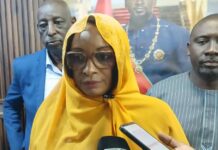 Basse-Guinée : Mme Djenabou Touré appelle les sages à l’unité et au dépassement des divergences