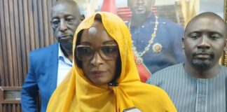 Basse-Guinée : Mme Djenabou Touré appelle les sages à l’unité et au dépassement des divergences