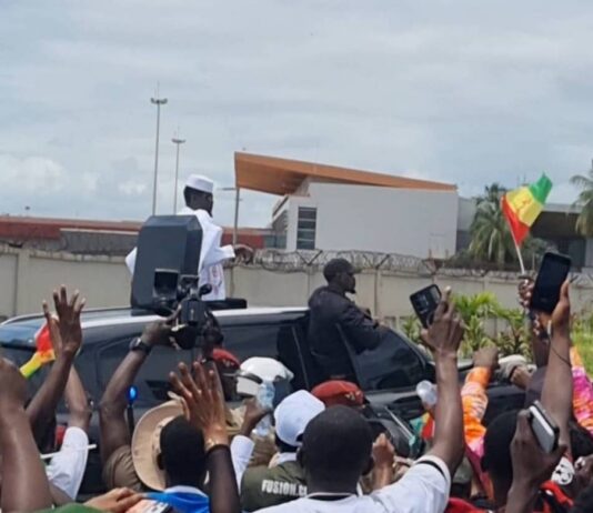 Guinée : Le président Mamadi Doumbouya de retour à Conakry après la 81ᵉ Assemblée générale de l’ONU